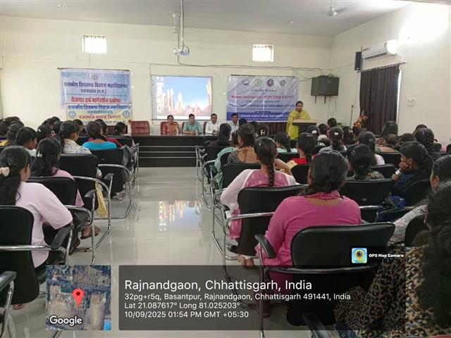 PMUSHA के तहत आयोजित पाँच दिवसीय कार्यशाला के अंतर्मगत शरूम उत्पादन प्रशिक्षण विषय पर चर्चा